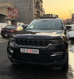 جیپ گراند شیرۆکی